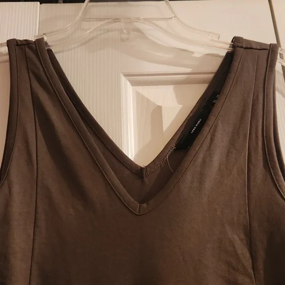 NWT, Vero Moda,  Women's dress,  Size XS. - Picture 2 of 8